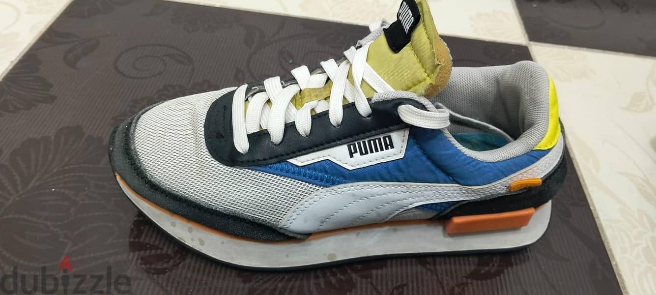 كوتشيات ولادي أوريجينال (Nike و Puma) - استعمال خفيف بحالة الزيرو