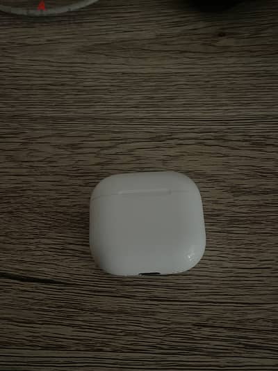 سماعه AirPods 4 with anc Apple