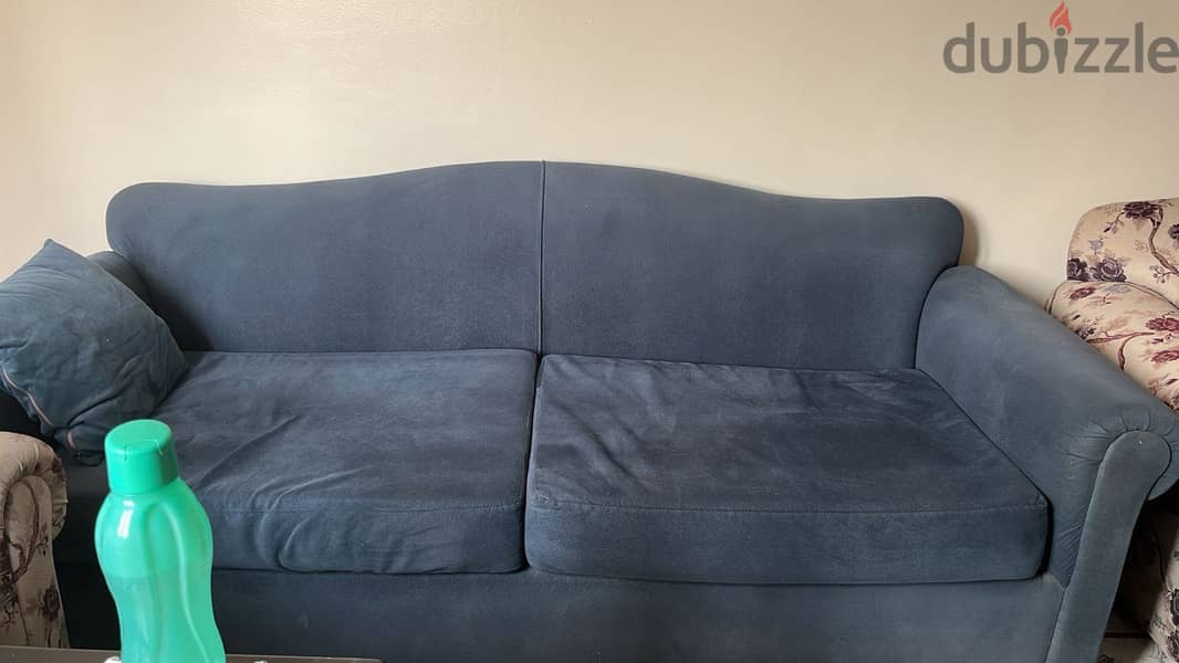 Living room like new 2