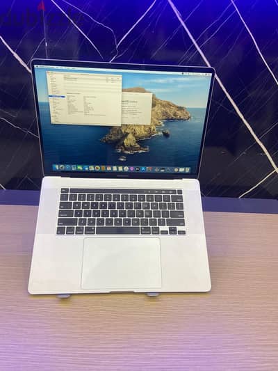  MacBook Pro 16"