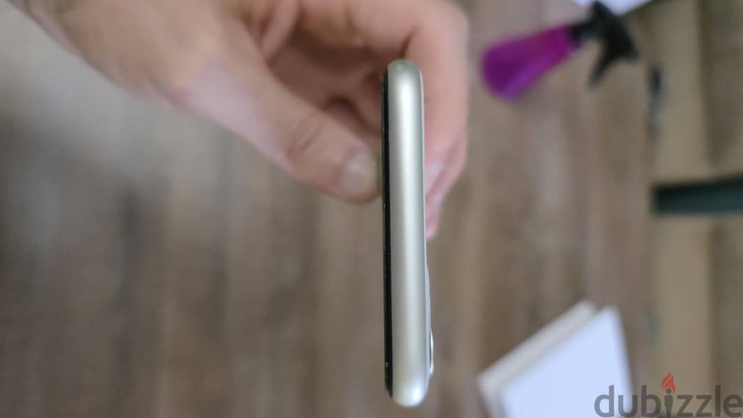 Apple - iPhone 11 - 64GB - White 5