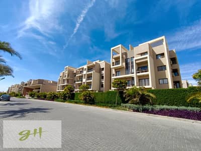 سكاي لوفت متشطبه بالكامل بتكييف للبيع في فيفث سكوير المراسم القاهرة الجديدة Fifth Square AL Marasem New Cairo