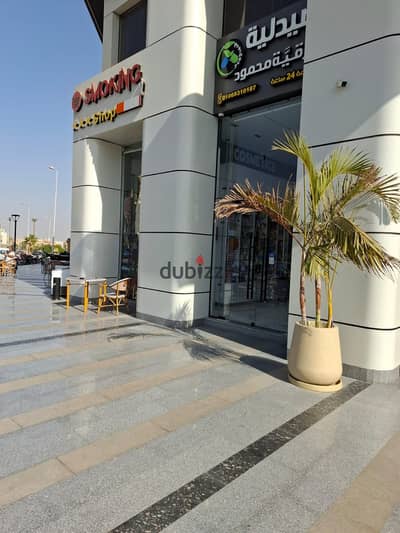 للايجار محل في مول سيلفر جيت مدينة الشيخ زايد بدون تشطيب دور اول بسعر متر لقطة
