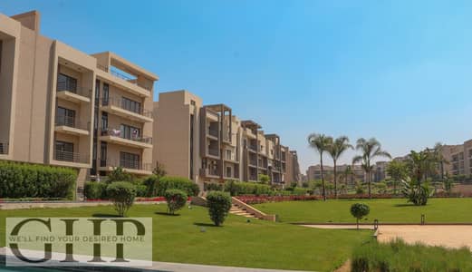 شقة بموقع مميز متشطبة وجاهزة للاستلام الفوري للبيع في فيفث سكوير المراسم Fifth Square El Marasem New Cairo