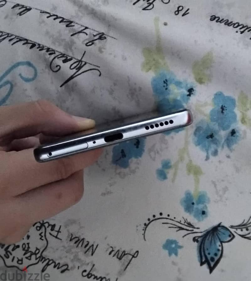 تكنو كامون 40 3