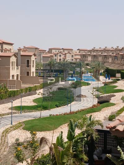 Twin house villa resale in La Vista City at below market price for a limited period