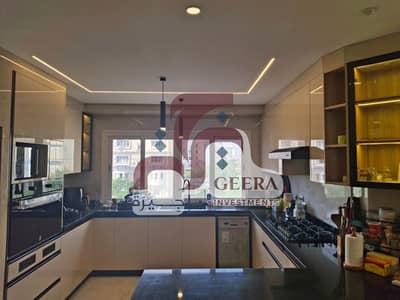 شقه للبيه في Mountain View Hydepark القاهره الجديده 4 غرف متشطب بالتكييفات