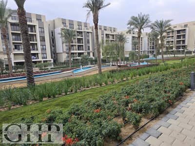 شقة متشطبة بالتكييفات للبيع في فيفث سكوير المراسم استلام فوري بموقع مميز جدا Fifth Square El Marasem New Cairo