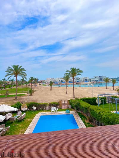 Villa in Marina 5 with a private beach in front
