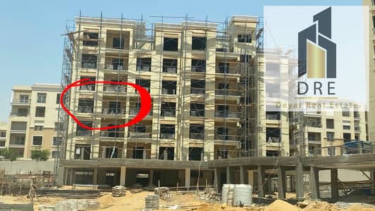 Studio apartment for sale in cash in Sarai Compound, 62 sq m, second floor Studio apartment for sale in cash in Sarai Compound, 62 sq m, second floor