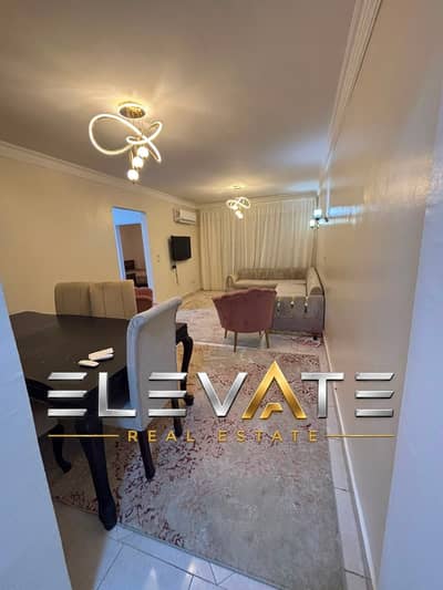 Fully furnished 3-bedroom apartment in a prime location in Gardinia Compound