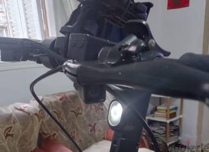 سكوتر كهربائي VLRA SF-12 وارد الامارات استخدام شخصي لم يستخدم في مصر