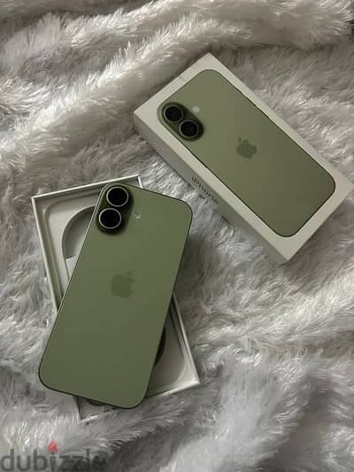 Apple - iPhone 17 Sage Green