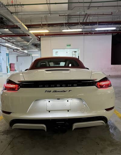 Porsche 718 Boxster T 2023