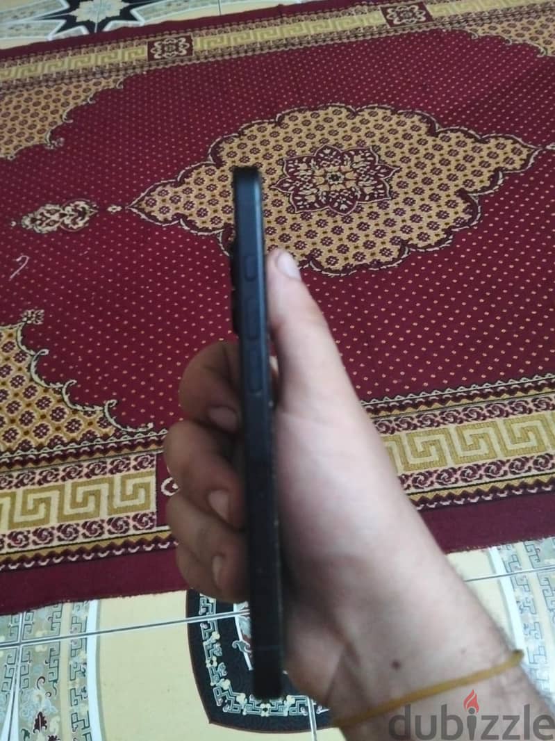 آبل - آيفون 16 1