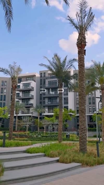 Apartment for sale, ready for immediate occupancy, fully finished, at a bargain price in Cairo Festival City.
