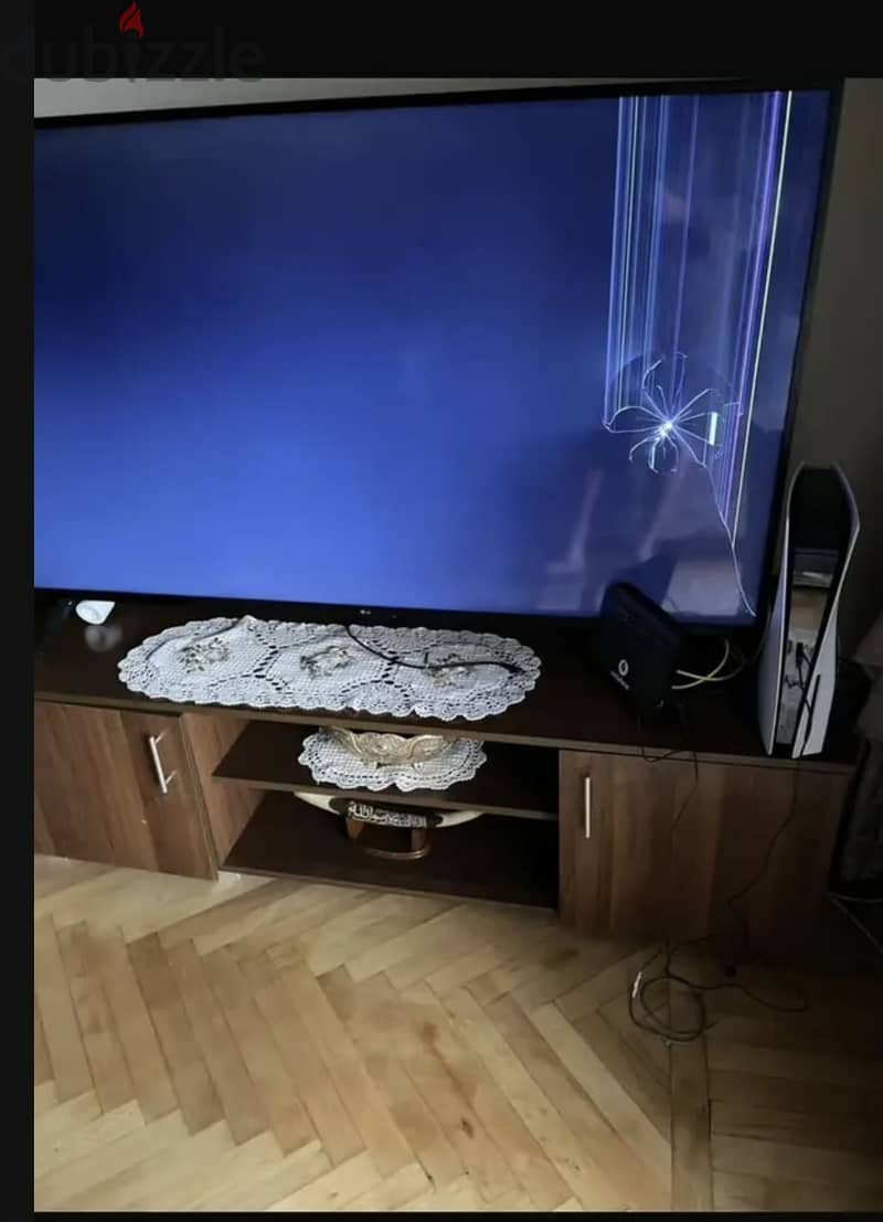 Samsung 65” BU8000 4K Smart 1