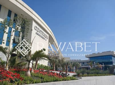 مكتب للايجار مساحة57م في centrada mall - استلام فوري- متشطب بالكامل بالتكيفات الترا سوبر لوكس - - اميز لوكشن في الشيخ زايد ع المحور المركزي مباشرة
