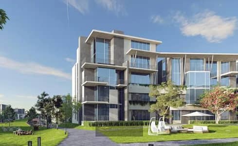 For sale, a special apartment inside the West Leaves compound, 170 square meters, located in a distinguished area in the eastern expansions of Sheikh Zayed, minutes from the Dahshur link, the Dabaa axis, and Sphinx Airport.