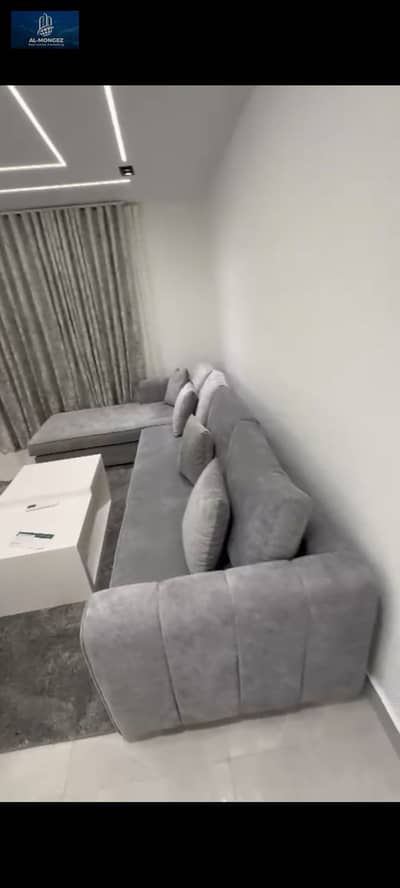 Studio for rent in the eighth phase at a very special location