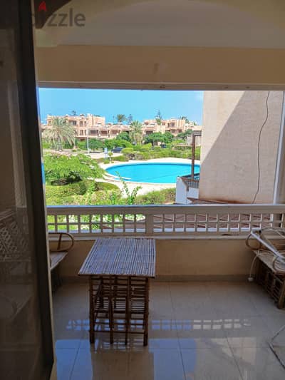 مارينا ٢ علي حمام السباحه