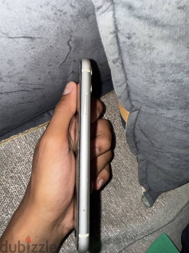 Apple - iPhone 11 3