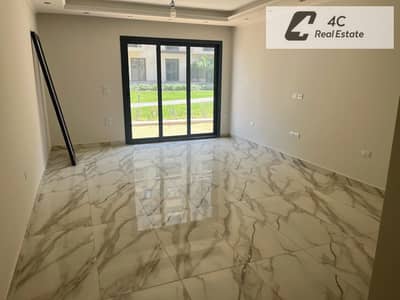 Ground floor apartment with garden, fully finished, in Sodic East, Shorouk. Installments remaining for quick sale. Prime layout, open view landscape,