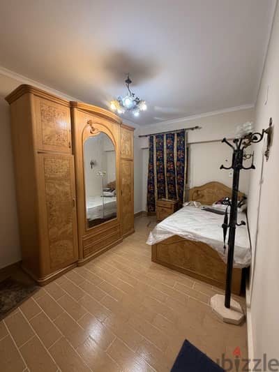 Bedroom excellent condition with new mattress
