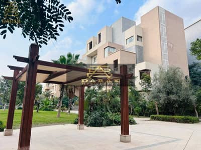 Opportunity for lovers of excellence and large spaces in my city with the best division of an apartment 247m in b8