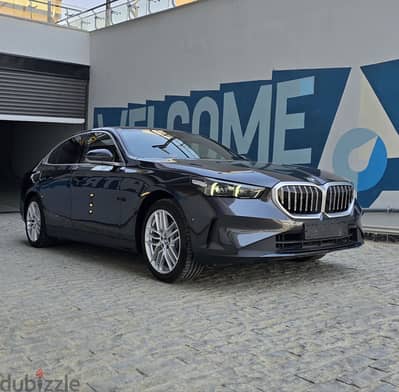 BMW 520i Luxury 2026 Global Auto