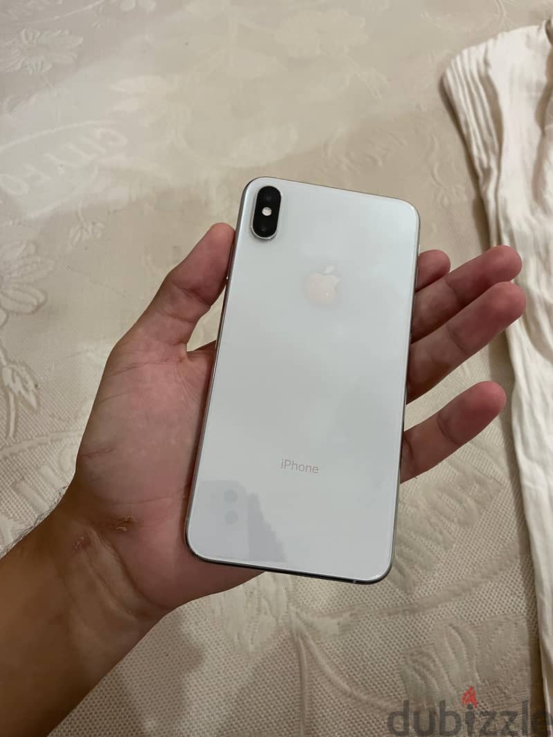 Apple - iPhone XS Max 2
