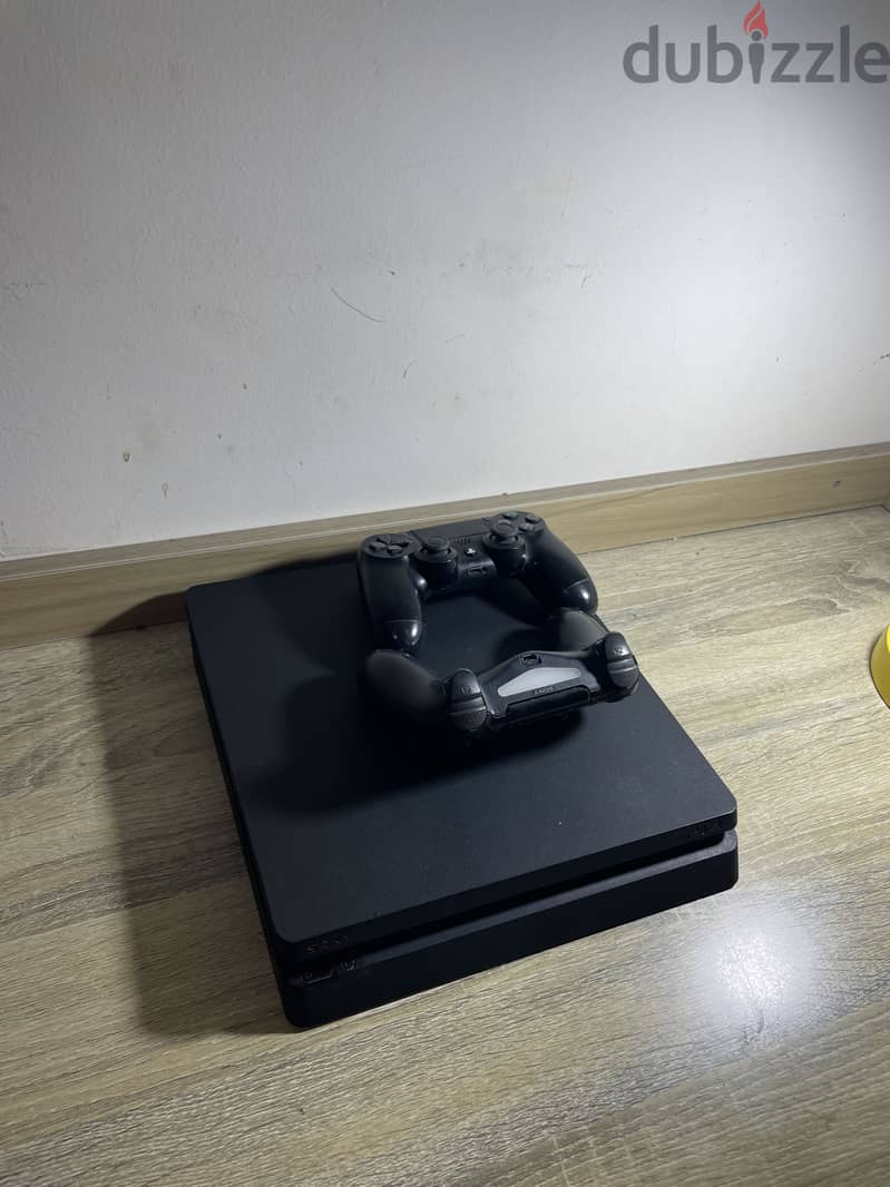 Ps4 slim 4