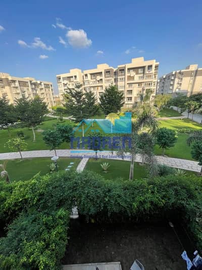 165 m apartment for rent in B10, stunning wide garden view in an excellent location