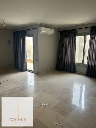 Semi-Furnished Apartment in a Prime Location for Rent in Village Gate