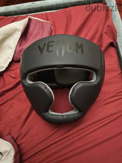 venom head guard