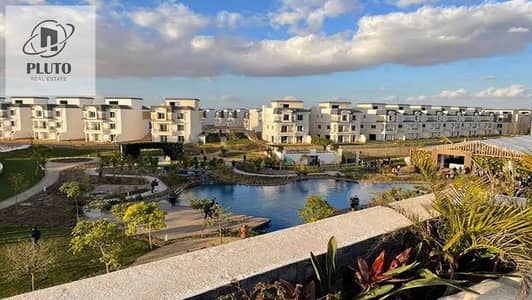 للبيع أقل توتال في الماركت تاون هاوس 205م دبل فيو ماونتن فيو تشيل اوت بارك مرحله  Lake Side