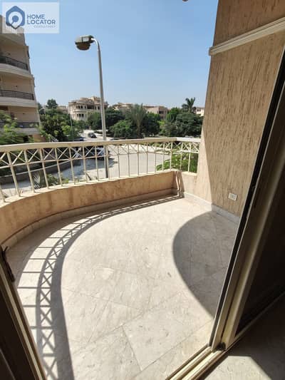 للبيع شقة فى جنوب الاكاديمية بجوار مسجد حسن الشربتلى  الدور الأول باسانسير فى التجمع الاول القاهرة الجديدة