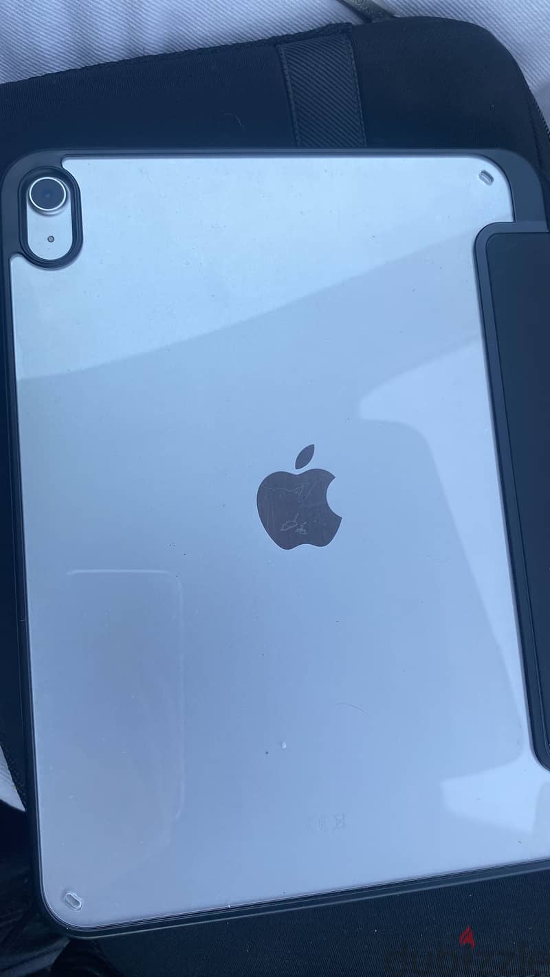 Ipad a16 جديد | silver | with box 2