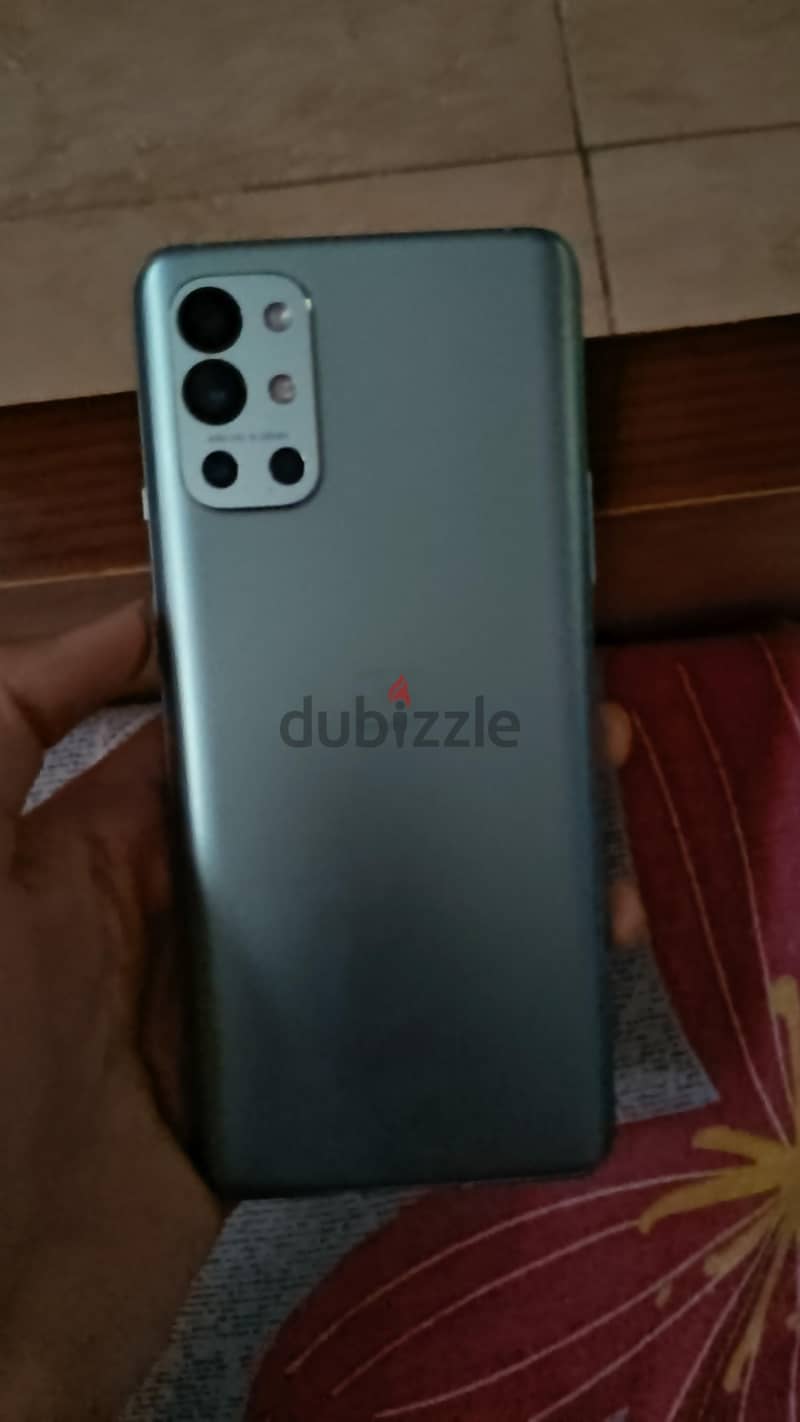 One Plus 9R 1