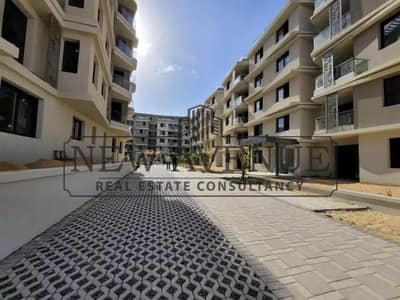 Prime location in Badya by Palm Hills — a premium penthouse designed for privacy, space, and an elevated lifestyle