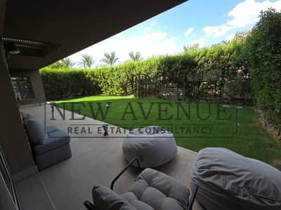 شقة أرضي بحديقة للبيع في Amberville New Giza | 185 متر | حديقة 120 متر | 3 غرف نوم | تشطيب كامل