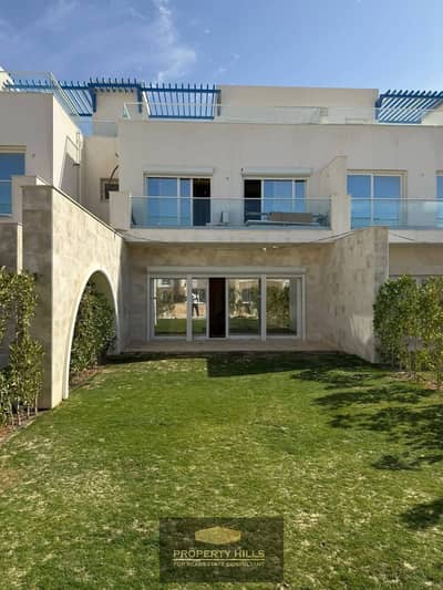 For sale, a villa located on the beachfront available for immediate delivery, furnished in Mountain View Ras El Hekma with a private pool For sale, a villa located on the beachfront available for immediate delivery, furnished in Mountain View Ras El Hekma with a private pool
