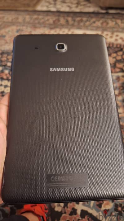 Samsung Galaxy Tab E 9.6 للبيع بحالة ممتازة