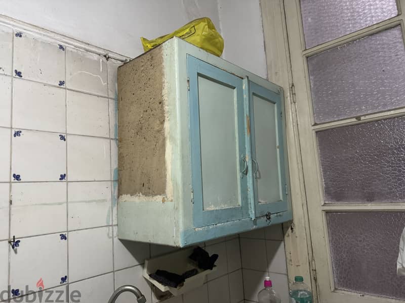 Old kitchen cupboards 1