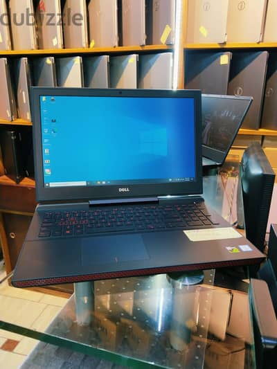  DELL Inspiron 15 7000 Gaming  | Core i7 + GTX 1050 Ti 4GB