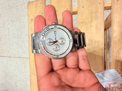 ساعه dg سويسري للبشوات فقط