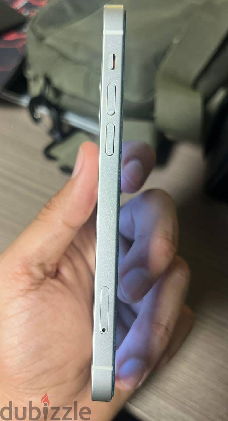 Apple - iPhone 12 min condition 6