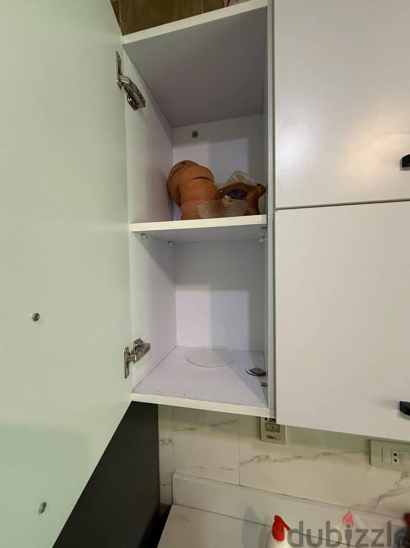 full kitchen 6