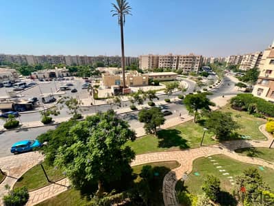 متاح شقه تشطيبات خاصه مساحه 143م في مدينتي