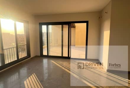 بالتقسيط استلام 2027 شقه 3 غرف متشطبه بالكامل لاند سكيب فيو للبيع في كمبوند او ويست O West Compound طريق الواحات 6اكتوبر الجيزه